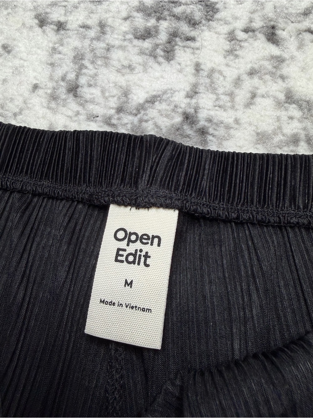 OPEN EDIT NORDSTROM Black Plisse Pleat Two Piece Shorts Pajama Set Medium - Picture 3 of 9